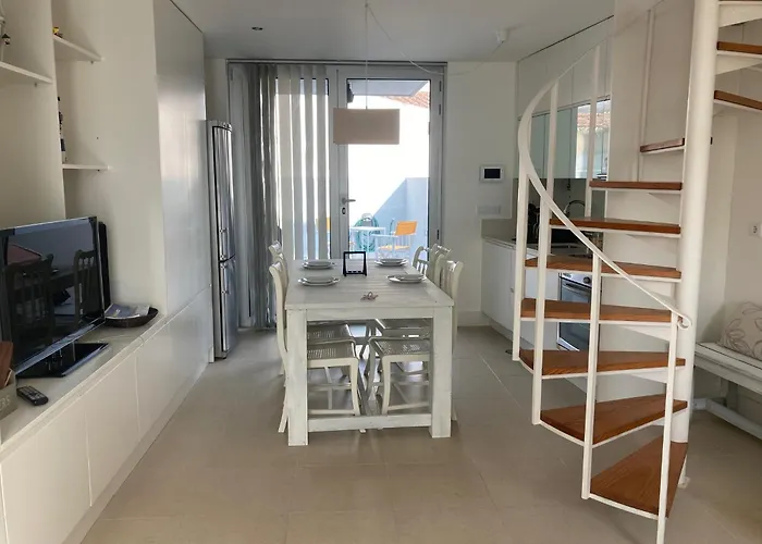 Gago Coutinho Apartment